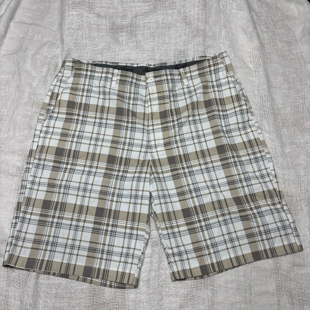 Ben Hogan golf chino Shorts Mens 38 Flat Front white Brown‎ Plaid